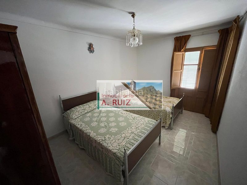 Foto f6158733-9d0b-4ed3-9e03-f246910fcd46. Casa a Almedinilla