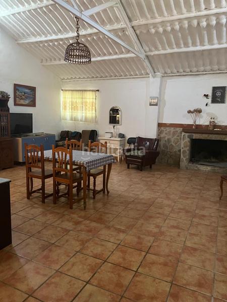 Foto 3187ba91-f13f-42eb-9f8d-3db6fa88d3da. Fabrikhalle in Priego de Córdoba