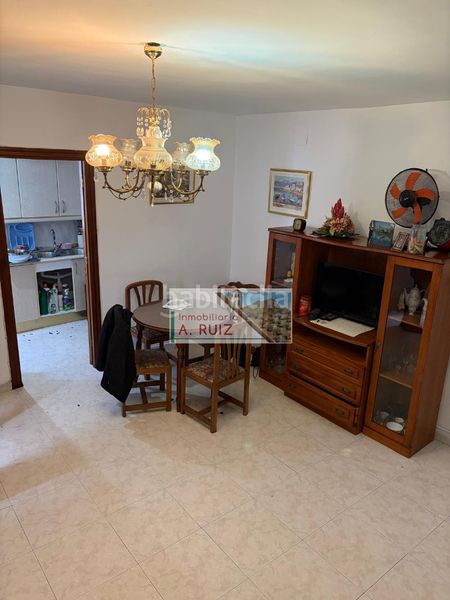 Foto 6f6cdb7e-0574-486b-81ab-557822d867af. Casa adossada a Almedinilla