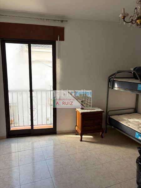 Foto c6f89aa0-d0be-46d0-b959-3fdfa1a62c69. Casa adossada a Almedinilla