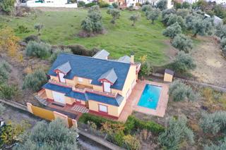 Xalet  Calle fuente 16 caños. Chalet guejar sierra