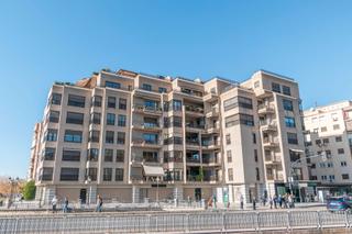 Appartement à Calle ribera del genil 1. Oportunidad unica en el centro de granada