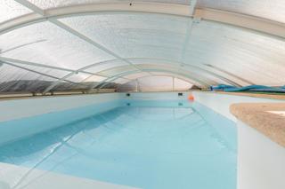 Chalet  Avenida reina sofía. Chalet con piscina
