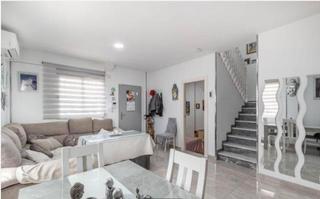 Casa  Calle huelva. Casa en lachar