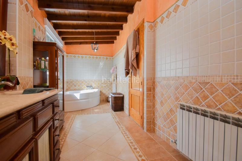 Foto c6652dae-fbc1-46d1-bc6a-7f720eb508e3. Chalet  en hijar en Híjar Gabias (Las)