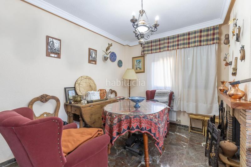 Foto 62a6b71c-5f4b-44bd-b2cf-d274ad535590. Chalet en calle ronda de la luz 36 chalet con parcela de 660 metros y ademas amueblado en Albolote