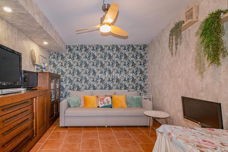 Foto 023e3b85-1697-48b9-80f6-ddf9d587e5c0. Casa adosada en paseo lavanderas 9 adosada en Purchil en Vegas del Genil