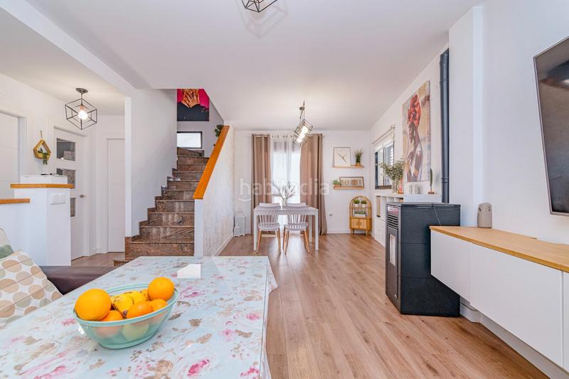 Foto ca790a7d-e2d2-4e75-9ac7-5457750184d0. Casa adosada en paseo lavanderas 9 adosada en Purchil en Vegas del Genil