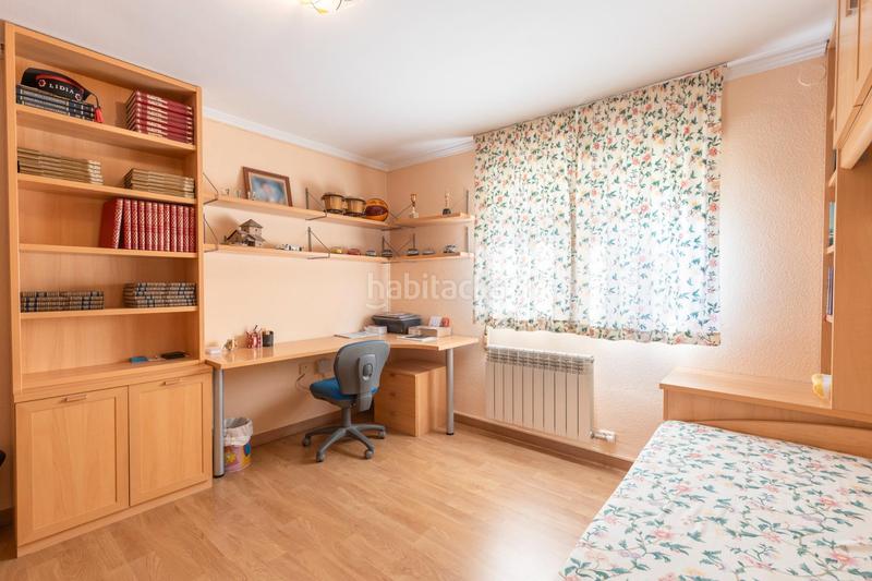 Foto c034785d-2cfb-4a72-8fbf-25725b643414. Chalet en calle lirio 7 chalet en gojar en Gójar