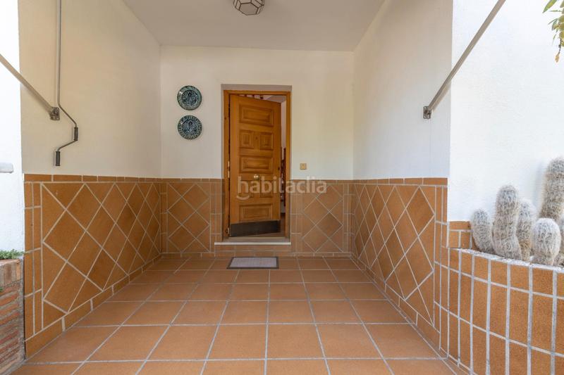 Foto c417d603-b28d-419e-804b-3b788c2dd339. Chalet en calle lirio 7 chalet en gojar en Gójar