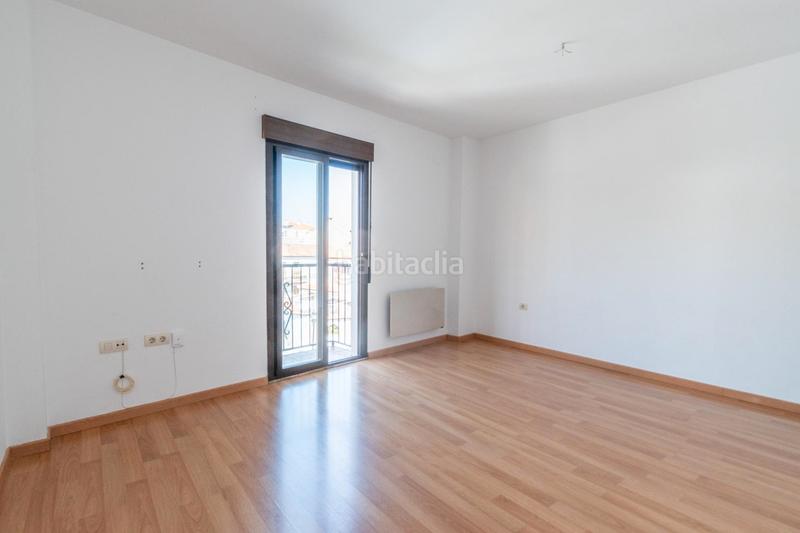 Foto 4abf8a4f-b936-4694-95bd-def01be8831e. Piso  en la zubia con cochera y trastero en La Zubia Ciudad Zubia (La)