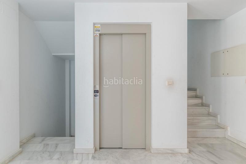 Foto a4e99bc1-3f29-4bbc-ae5e-f6adbb1d85a9. Piso  en la zubia con cochera y trastero en La Zubia Ciudad Zubia (La)