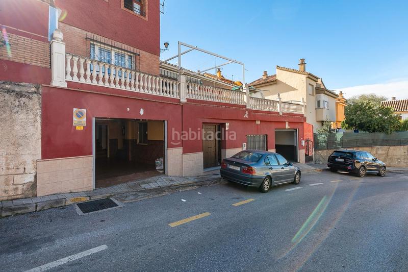 Foto ace391ad-4f4c-4a74-aef7-d2dac583c8b5. Chalet en calle sierra nevada 54 huetor vega gran vivienda en Huétor Vega