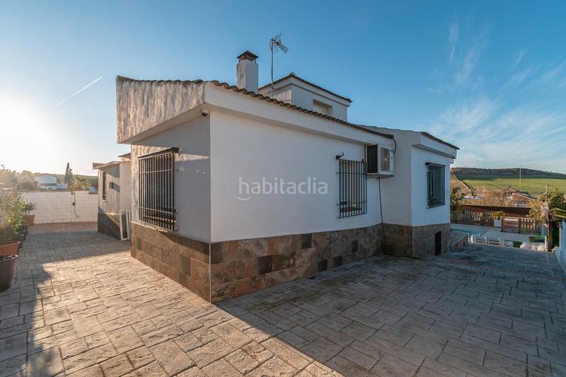 Foto 157c16cd-7780-461c-a1b6-c496959addc5. Chalet  reformado con piscina en Otura