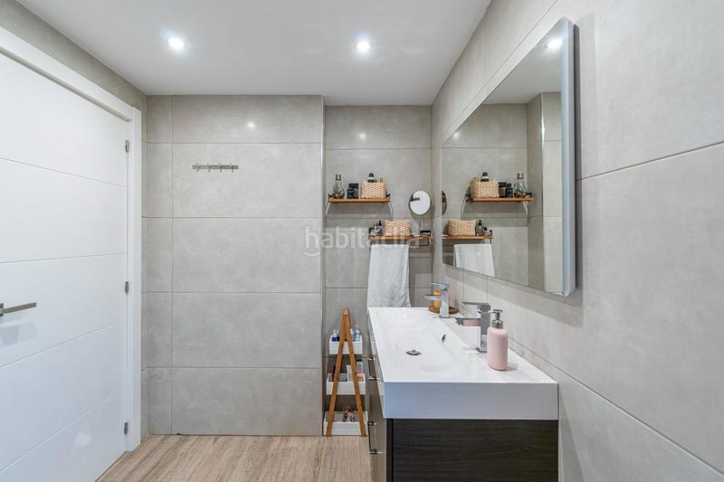 Foto 5b54a428-9b35-466b-b6d8-3806902dc7eb. Chalet  reformado con piscina en Otura