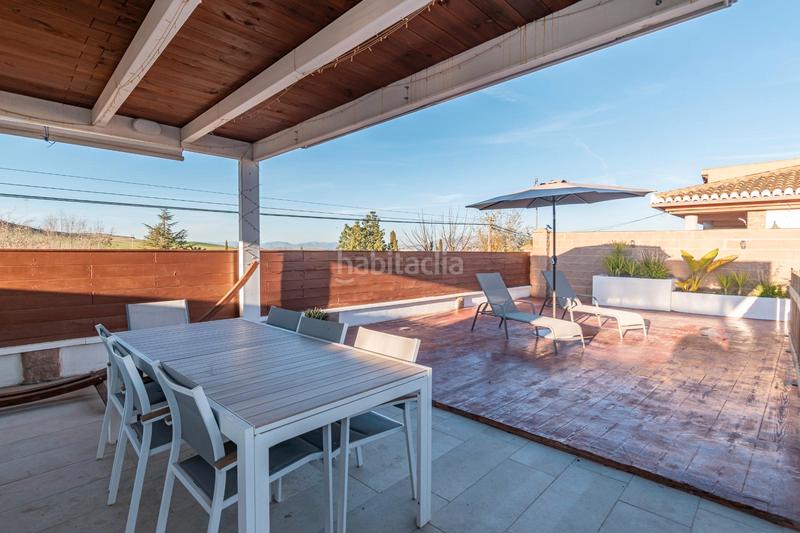 Foto 936a7eb6-30de-4698-85e2-80fc9343373d. Chalet  reformado con piscina en Otura
