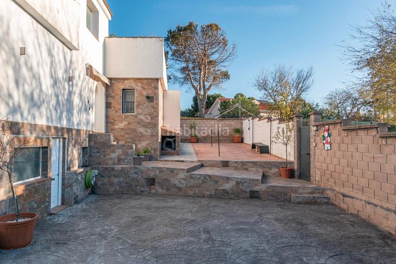 Foto f3552c59-26b2-496d-bad3-6e41344c8c68. Chalet  reformado con piscina en Otura
