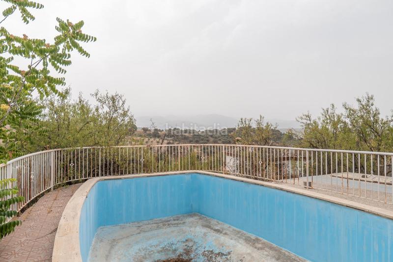 Foto 714e8910-7fc4-4751-97a7-579ddb7e4e24. Xalet amb calefacció piscina a Fargue Granada