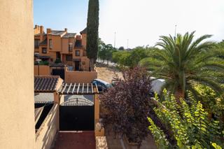 Casa adossada  Calle periodista miguel martínez sánchez. Espectacular casa en granada