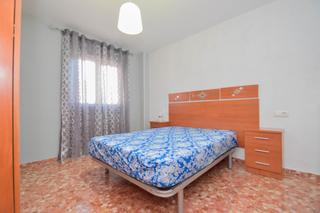 Piso en Calle prez galds 9. Piso con garaje y trastero incluido