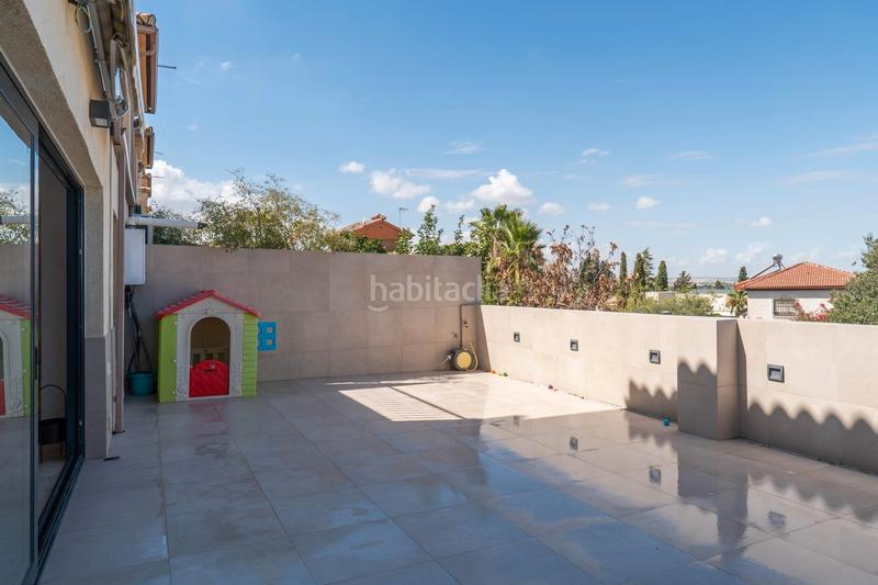 Foto ee02c894-adb9-48e9-9f7c-ea50f5713d3d. Casa pareada pareado en cajar en Cájar