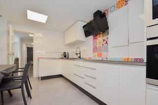 Casa adossada  Calle esperanza. Adosada con piscina en belicena