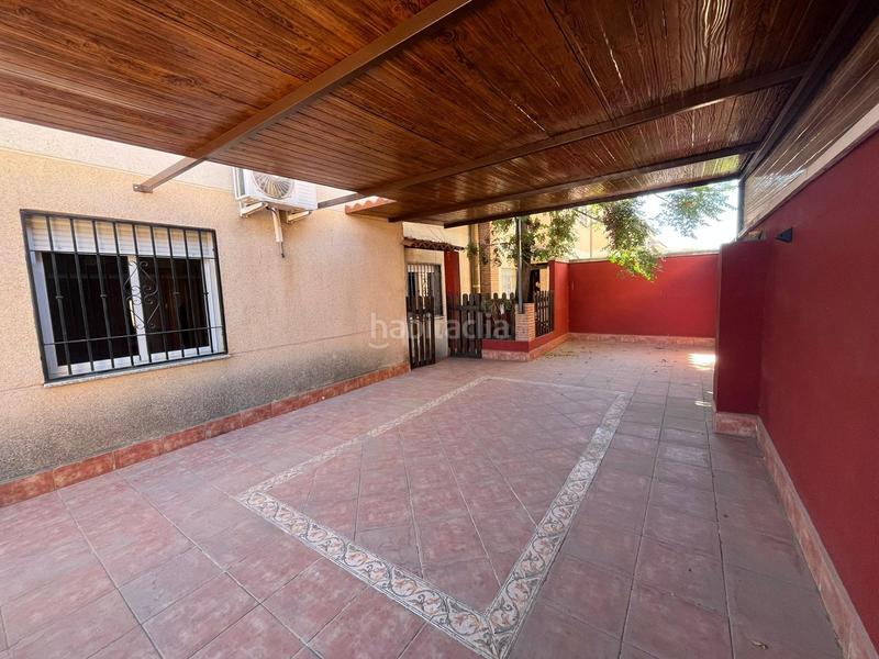 Foto f2bae624-fef8-425d-9ebb-e718d0c56c84. Maison dans calle calle londres dans Purchil Vegas del Genil