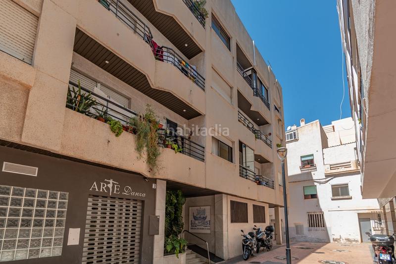 Foto c029f060-dca0-48d5-ae08-d63e4bd3bd2f. Pis a Almuñecar centro Almuñécar