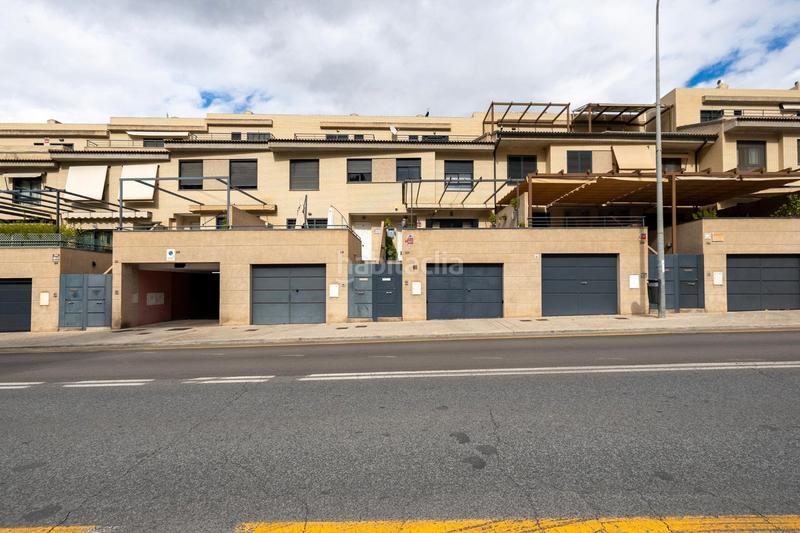 Foto 273dd2f9-3dc7-457b-bc67-0ae86cbacb73. Casa adosada casa en carretera de la seirra en Crta. De la Sierra Granada