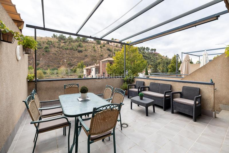 Foto 43b7caea-982c-48d8-a8e8-ef3f78da4e5c. Casa adosada casa en carretera de la seirra en Crta. De la Sierra Granada