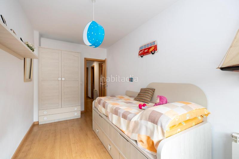 Foto 4ffa1d9e-66b9-4949-a41a-08f7fd91e849. Casa adosada casa en carretera de la seirra en Crta. De la Sierra Granada