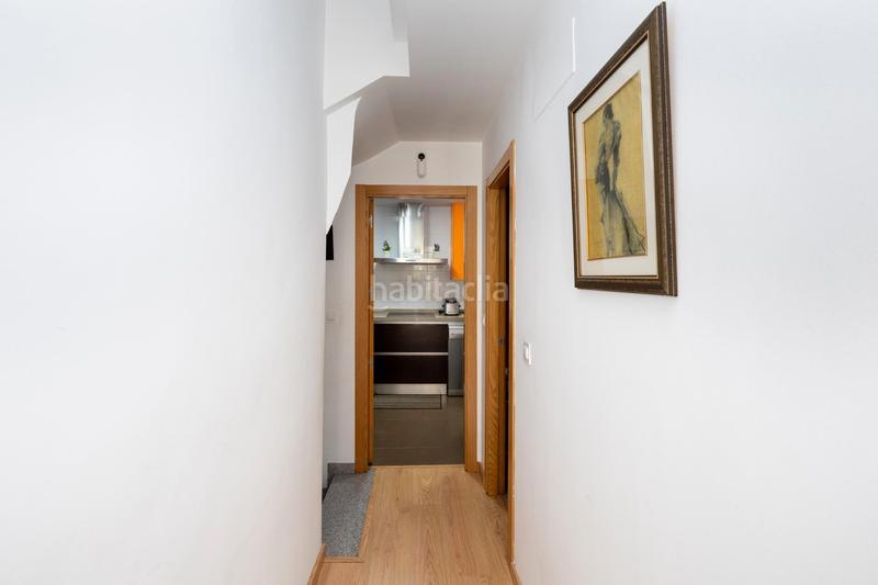 Foto 5898b5a1-b0f0-4854-8055-bc61d7b7952e. Casa adosada casa en carretera de la seirra en Crta. De la Sierra Granada