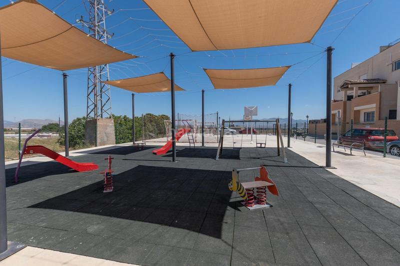 Foto a5da872d-284a-4e39-8b1b-ee94060308a0. Attico in calle alonso de ojeda 7 in Residencial Triana - Barrio Alto Gabias (Las)