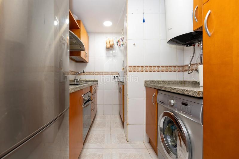 Foto 13dc9754-f9da-4721-aecf-41610ae57a02. Appartamento in calle paraguay 8d in Barrio de Zaidín Granada