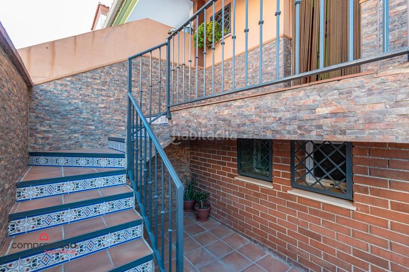 Foto 798890c5-d75d-44f1-8fdb-474a62ffeba3. Casa adossada amb aparcament a Belicena Vegas del Genil