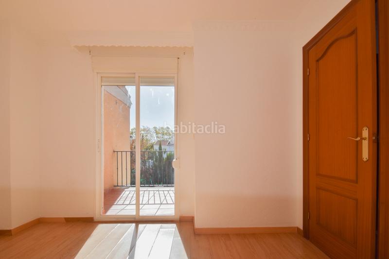 Foto 5bff8939-1bde-4d67-8b99-d16fa8717655. Casa a schiera con parcheggio in Cijuela