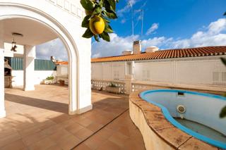 Chalet  Calle barranco hondo 14. Vivienda en gojar con piscina