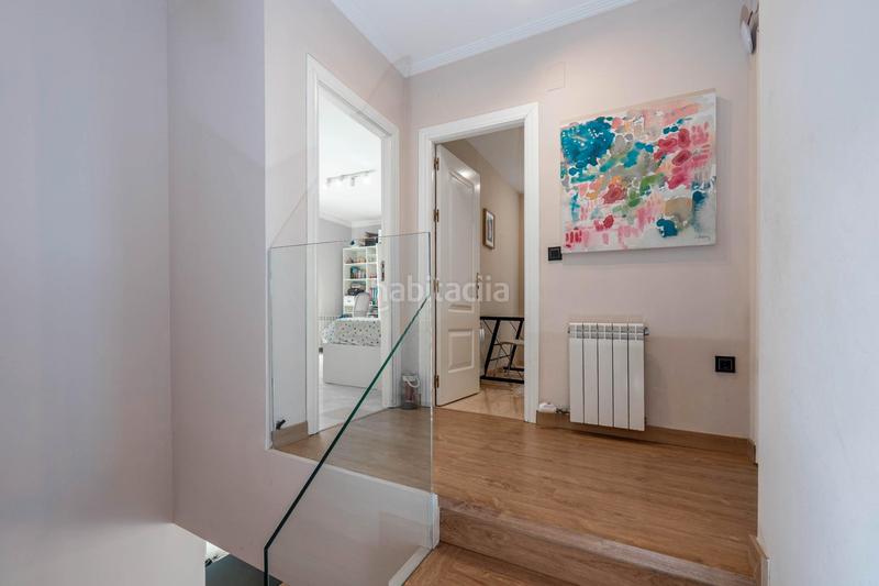 Foto 3951e431-49b8-4ec8-99a7-3357da2d545d. Casa aparellada amb aparcament a Cájar