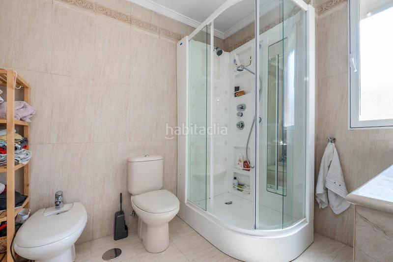 Foto 50f1f71a-0884-4f26-b4d1-4cc3ae10d0c9. Casa aparellada amb aparcament a Cájar