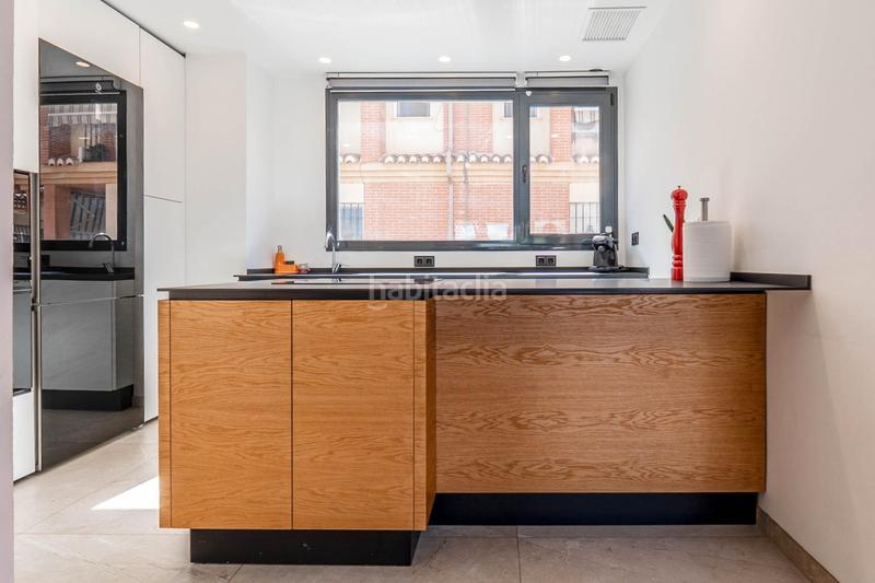 Foto 99754270-56b7-4189-8eb1-16966c5767f7. Casa aparellada amb aparcament a Cájar