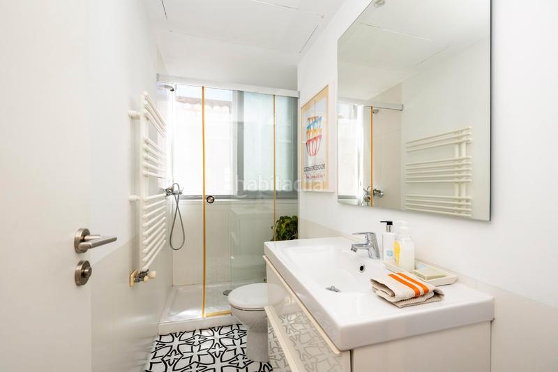 Foto 3f9f8e52-e033-4fc3-829a-22391e889495. Piso en calle conde cifuentes 22 piso en Fígares Granada