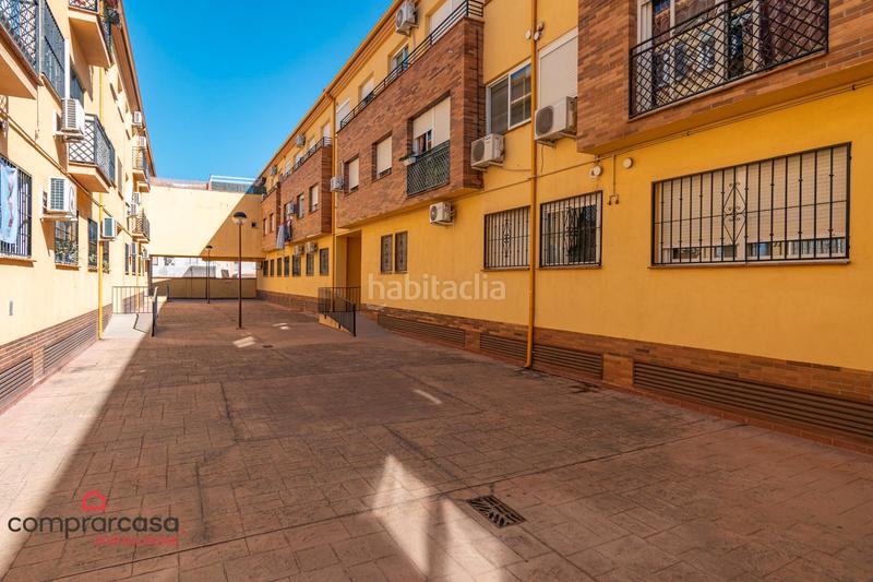 Foto 3b00588b-fbf7-4a00-9e80-994bab0de262. Appartamento in calle morayma 35 in Híjar Gabias (Las)