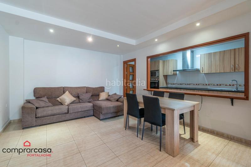 Foto b9ece45a-2621-4a80-82ef-1ad41202ae7d. Appartamento in calle morayma 35 in Híjar Gabias (Las)