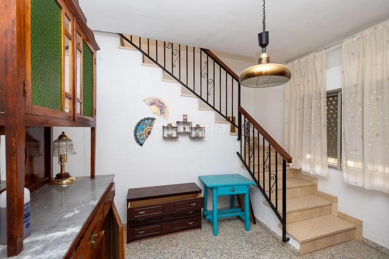 Foto 3065966e-0516-4173-aad9-8bd625f4a520. Chalet en calle herrería 21 vivienda en la zubia en Zubia (La)