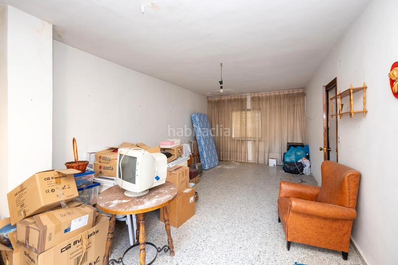 Foto 56c1f6ca-19f3-486b-aaa1-f1d3f42b81e3. Chalet en calle herrería 21 vivienda en la zubia en Zubia (La)