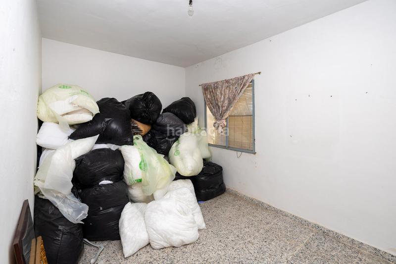 Foto 5830b0ab-ea1f-45ae-b4a6-ece9864cadb3. Chalet en calle herrería 21 vivienda en la zubia en Zubia (La)