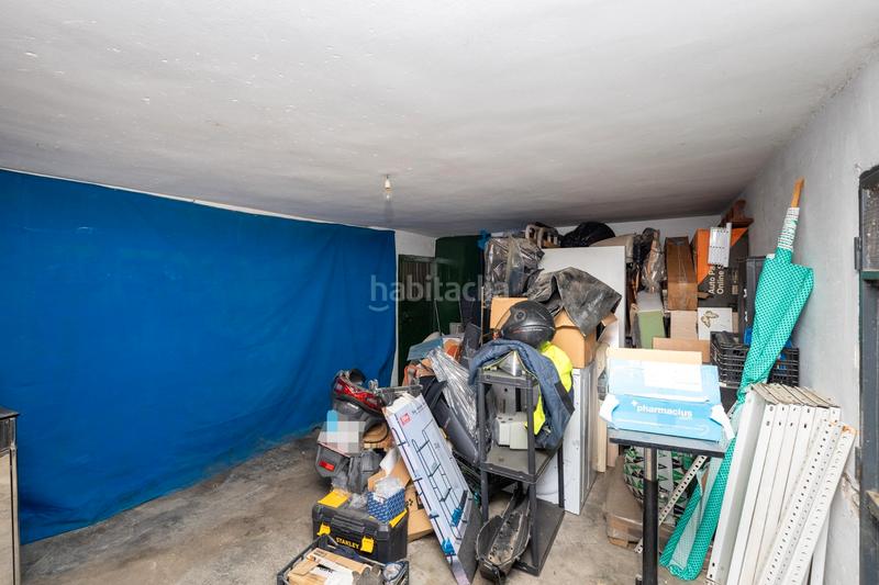 Foto a671a221-bbba-4f80-b139-75d56986e115. Chalet en calle herrería 21 vivienda en la zubia en Zubia (La)