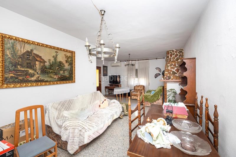 Foto b4f2d84e-be15-4fdb-bb6e-dcdb899d66bf. Chalet en calle herrería 21 vivienda en la zubia en Zubia (La)