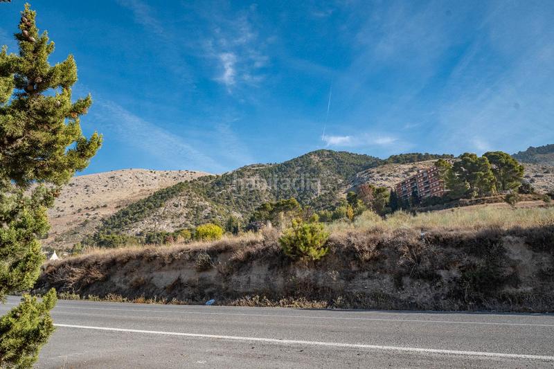 Foto b0129547-f9bf-4262-b1f2-43ec529928c2. Chalet in calle aynadamar 5 in Alfacar