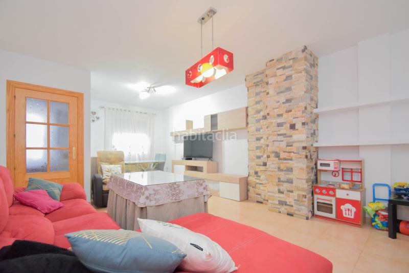 Foto 39e11012-121b-44f0-bc61-c80b80e6e5f4. Reihenhaus in camino de los hornillos 3 in Alfacar